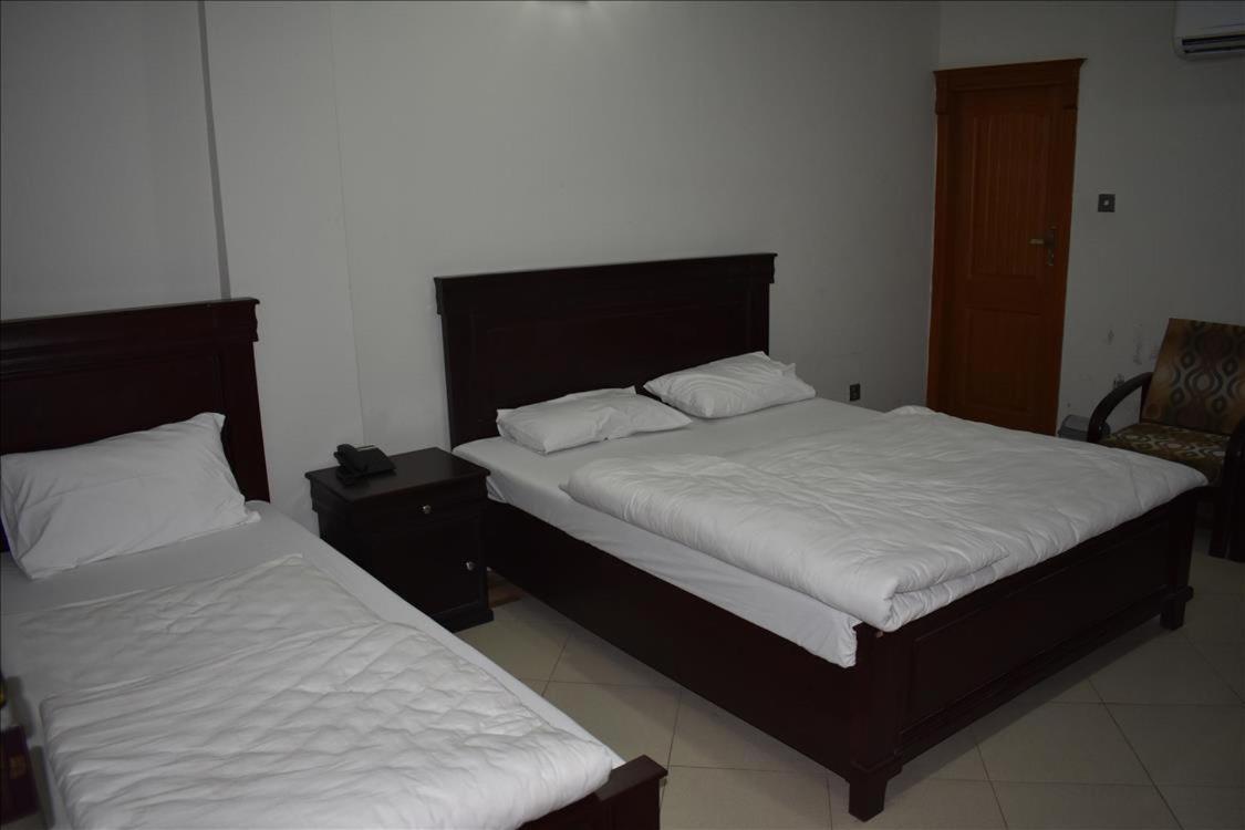 Hotel Kashmir Inn Ραβαλπίντι Εξωτερικό φωτογραφία